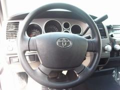 TUNDRA CREWMAX