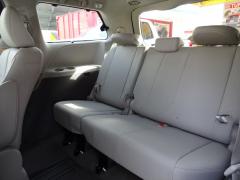 2013 TOYOTA SIENNA XLE