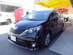 2013 SIENNA SE