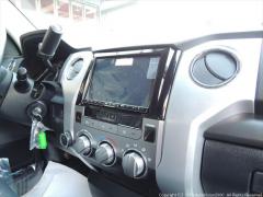 2014 タンドラ SR5 2014 タンドラ SR5