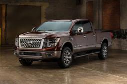 2016 NISSAN TITAN